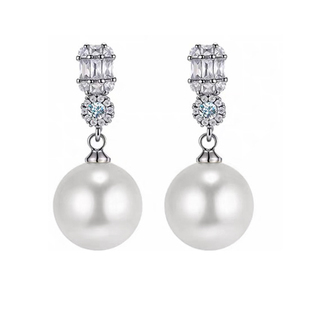 经典高奢戴妃款施家人造澳白珍珠耳环镶锆钻小众轻奢高级感女耳夹
