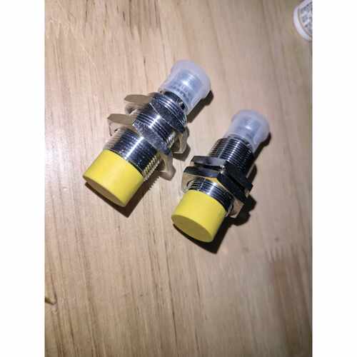 全新TURCK图尔克接近开关NI8M18AP6XH1