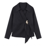 百家好黑色设计感收腰金属飞鸟扣交叉扭结上衣春季显瘦衬衣衬衫