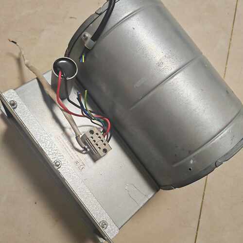 询价-D2E133-AM47-01/A01 德国：件。eb