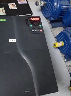询价-英捷思变频器30KW，Y500-X0300G3，成色如图，每
