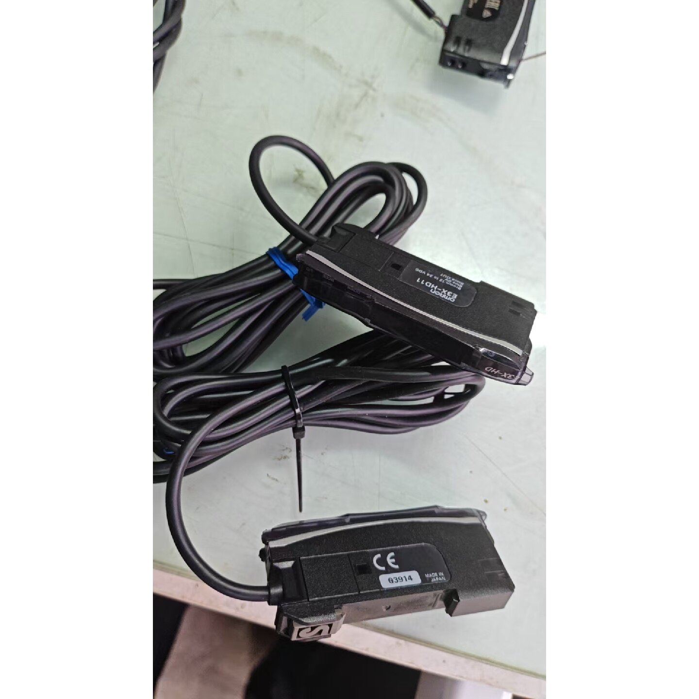 议价欧姆龙光纤放大器E3X-HD11，原装正品，工作电压12-2