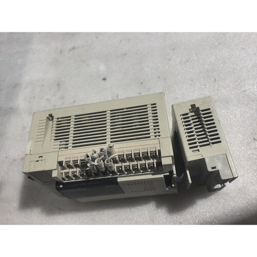 FX3U-32MR/ES-AFX2N-16EX/UL，一起