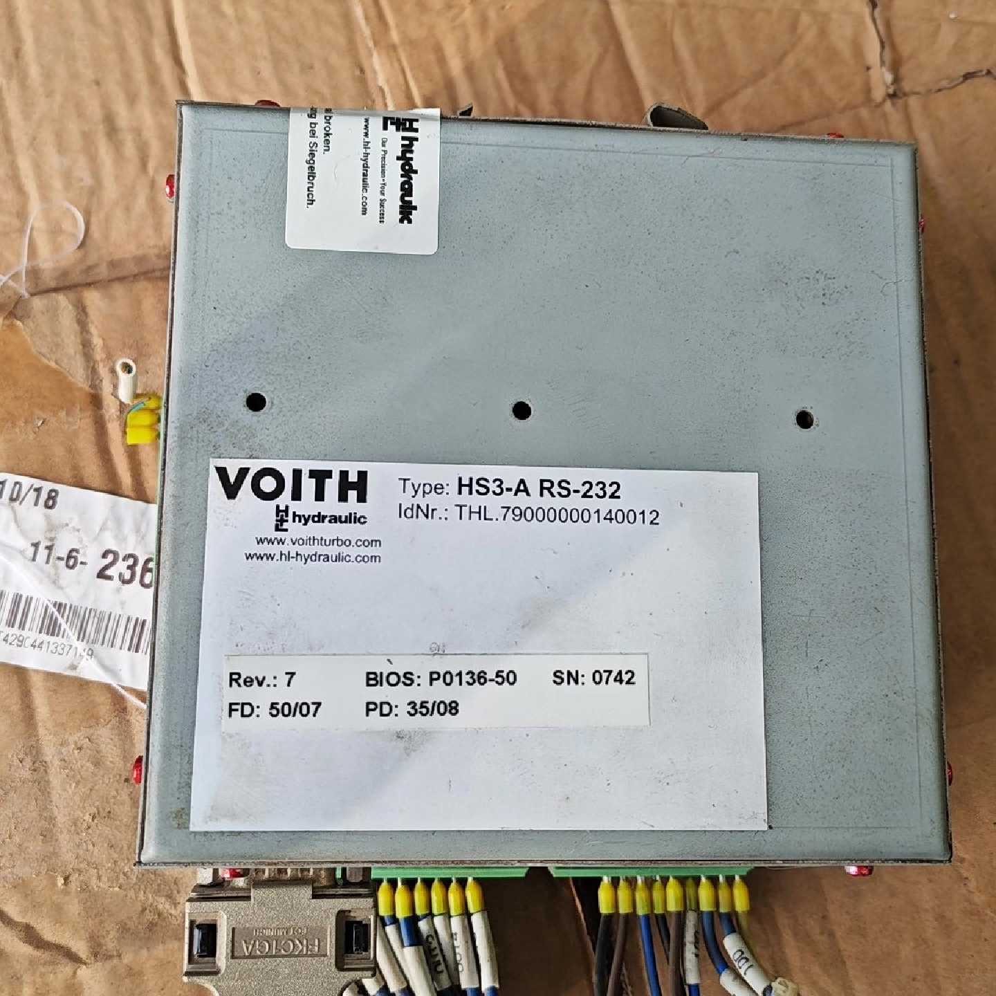 议价德国哈雷控制器HS3-A RS-232,功能包好,成色一般