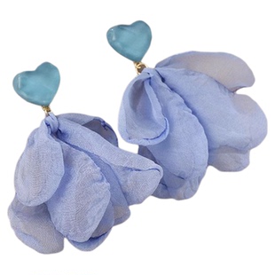 碧海蓝天~海边度假爱心花瓣耳环女仙气高级感甜美耳钉方圆脸耳饰