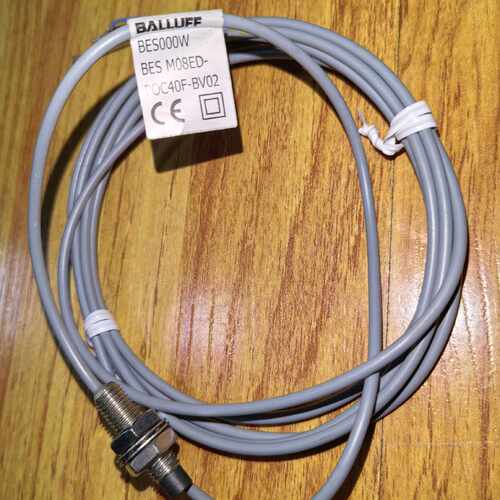 议价原装进口巴鲁夫接近开关传感器BES000W，