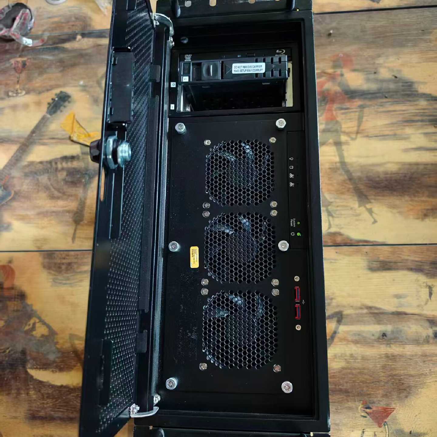 【议价-可维修】Lam主机 HPC-7400 带 标签 接口齐全 带一个系 全