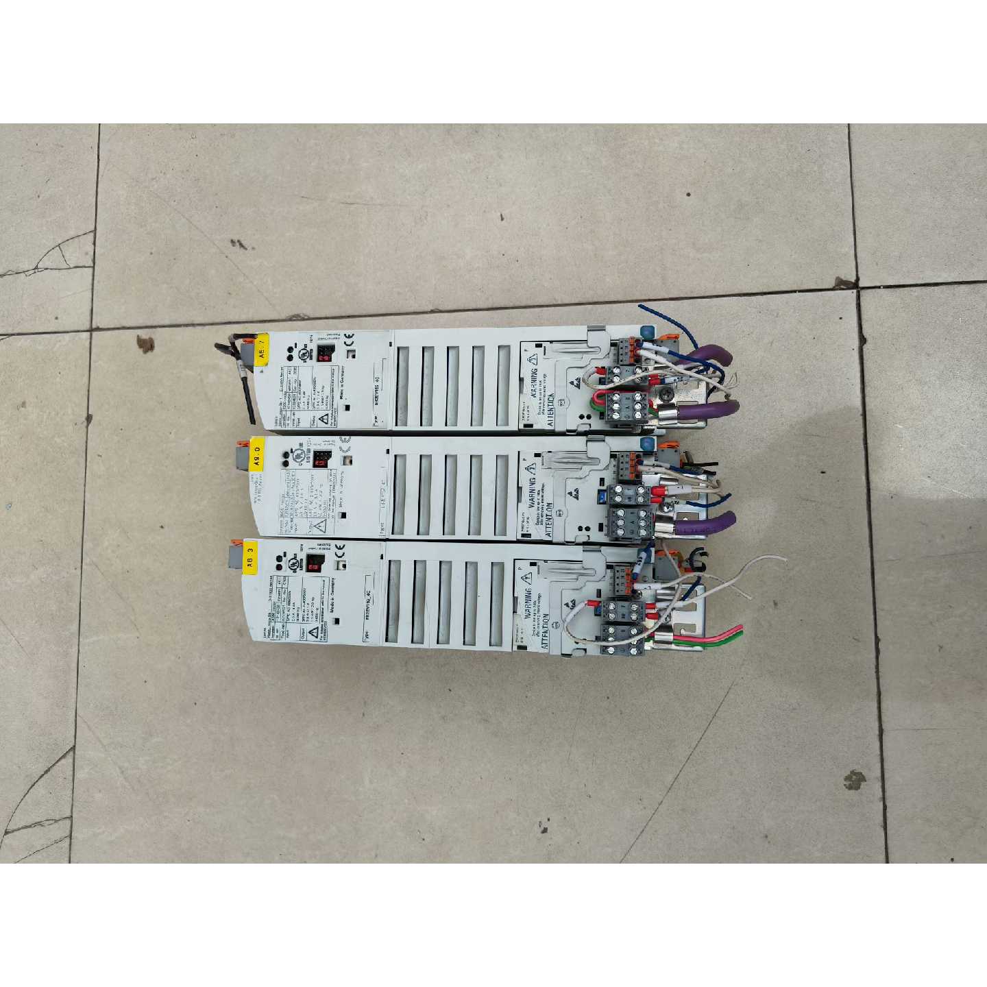 议价-E82EV152_4C伦茨变频器1.5KW/380V,E82