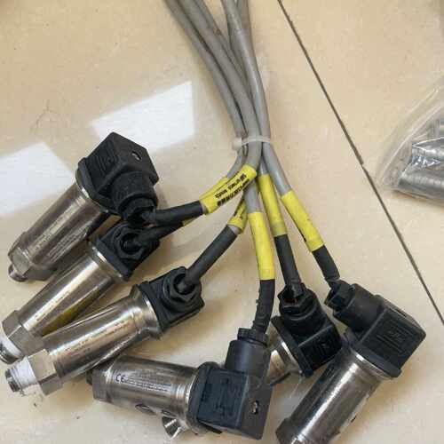 询原装进口堡盟压力传感器 炉口变送器  Baumer  Y91