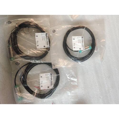 倍加福接近开关NBNB18GM50E2原包装