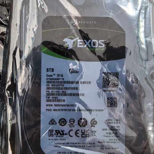 Seagate Exos 7E10 8TB企业级硬盘—议价