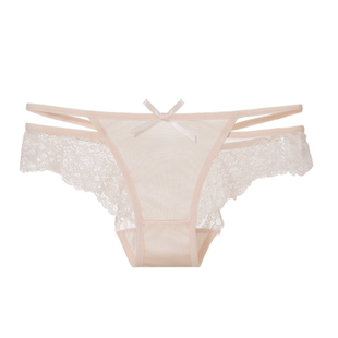 六只兔子薄款内裤女纯棉底裆短裤低腰性感蕾丝高开叉纯欲风三角裤