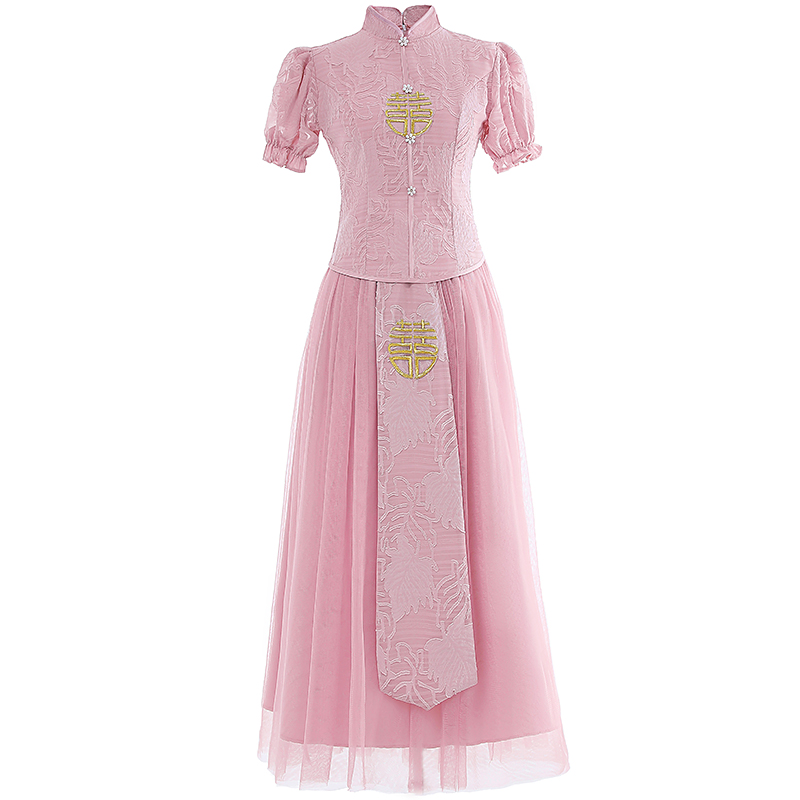 中国风复古中式秀禾伴娘服