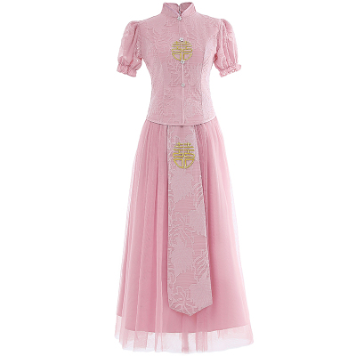 中国风复古中式秀禾伴娘服