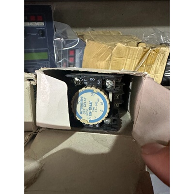 【请询价】品三菱接触器专用延时触头UNTR4AFUN