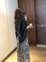 Черный (вверху)