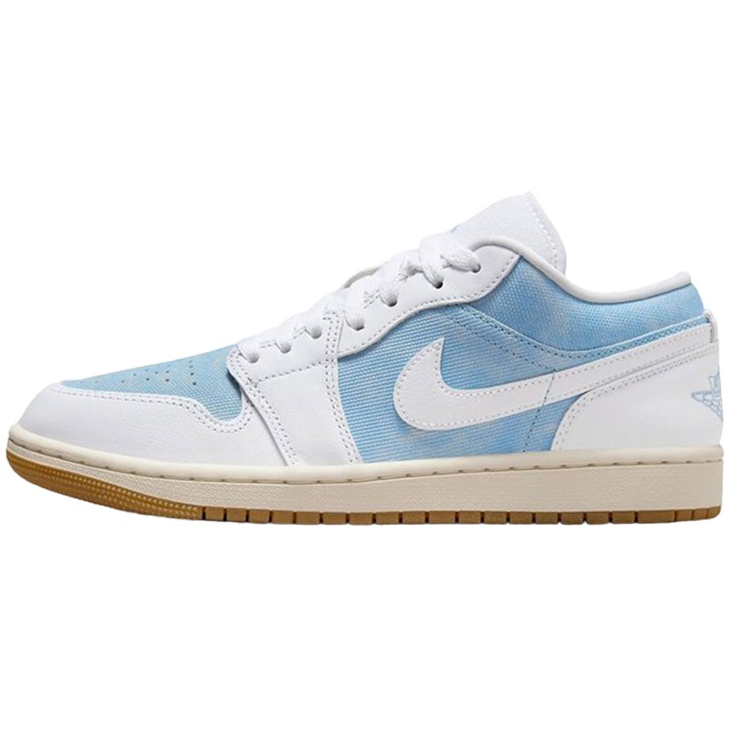 NIKE耐克女子AIR JORDAN 1牛仔布拼接板鞋低帮篮球鞋HQ2004-400