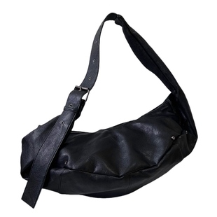 BINGBONG|原创 克拉克森 复古通勤牛角包大容量轻便大包单肩斜挎