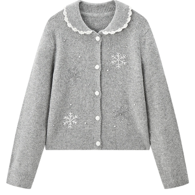 乐町甜美花边翻领毛衣开衫冬季新款雪花绣花软糯正肩内搭灰色上衣