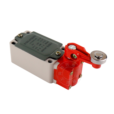 行程复位可调滚轮臂式微动开关