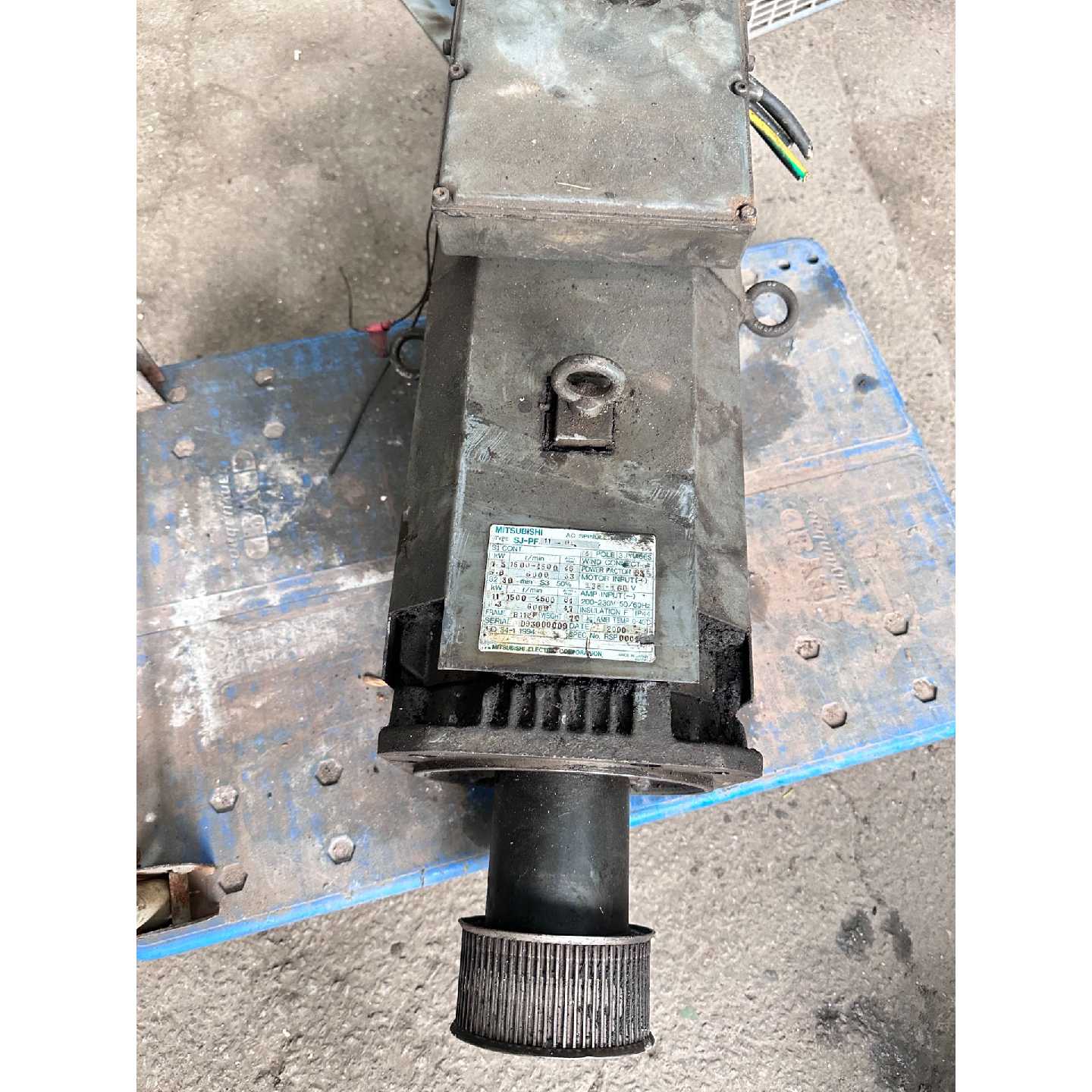 议价三菱11KW伺服电机SJ-PF11-01二手拆机实物拍摄包邮