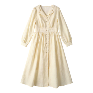 杏色长袖连衣裙女2026年春季新款法式温柔风收腰显瘦气质A字长裙