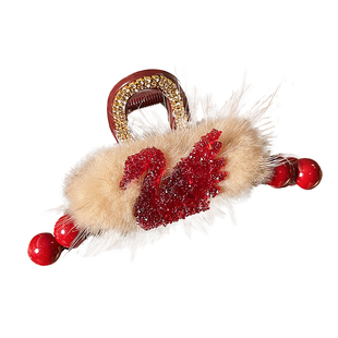 新年红色毛绒珍珠抓夹女2025年新款发夹后脑勺盘发鲨鱼夹发卡发饰