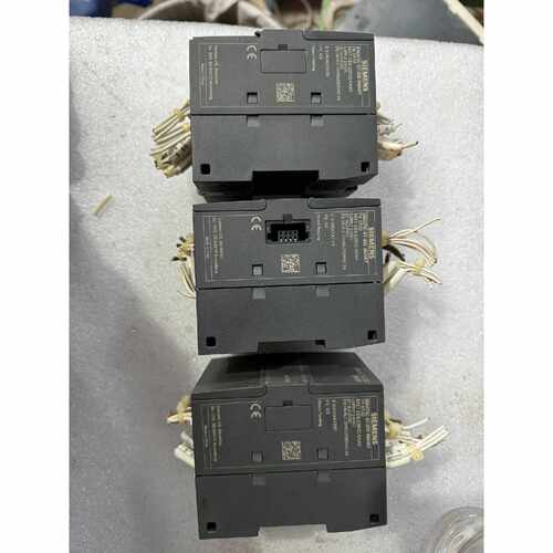溢价-6ES7288-2DR32-0AA0模块，三台，
