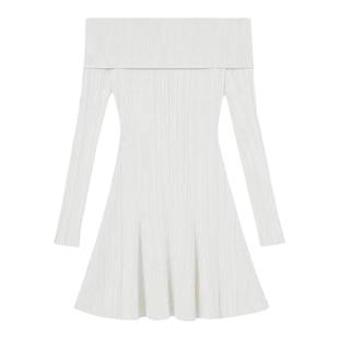 李一桐明星同款白色一字肩针织连衣裙女长袖收腰气质抹胸a字短裙