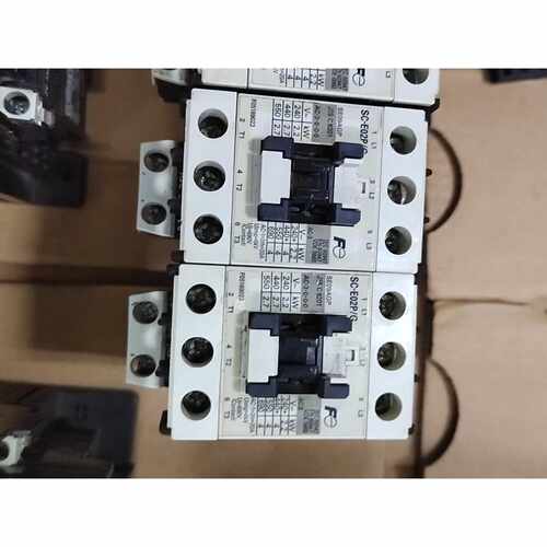 询价直流接触器SC-E02P/G 直流24V，带接触器辅助点