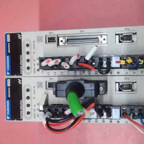 议价SGPMS-2R5AP0A 安川伺服驱动器 成色漂亮 质保3个月 询价
