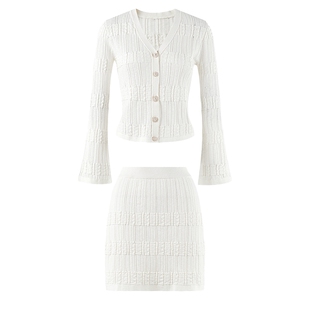 MISSCOCOON可可尼白色V领针织套装裙女款2025秋季新款开衫两件套