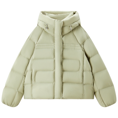 太平鸟15D泡芙高克重绿色羽绒服