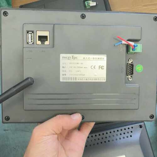 询昆仑通态 7 寸触摸屏：TPC7022NT-4G