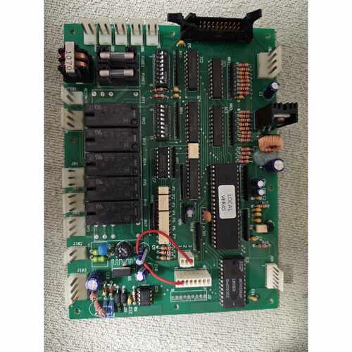 旧 SEUN信号灯控制板 SU-SLCM553