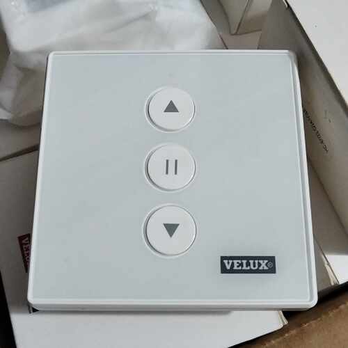 议价VELUX威卢克斯天窗86盒控制器型号HCE022D2维修