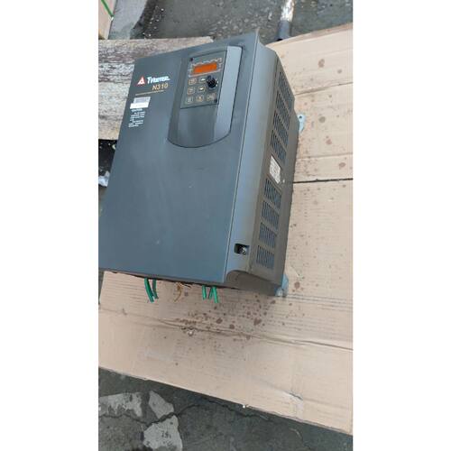 〔议价-可维修〕拆机器，剪，东TECO变频器N310，型号N310-4