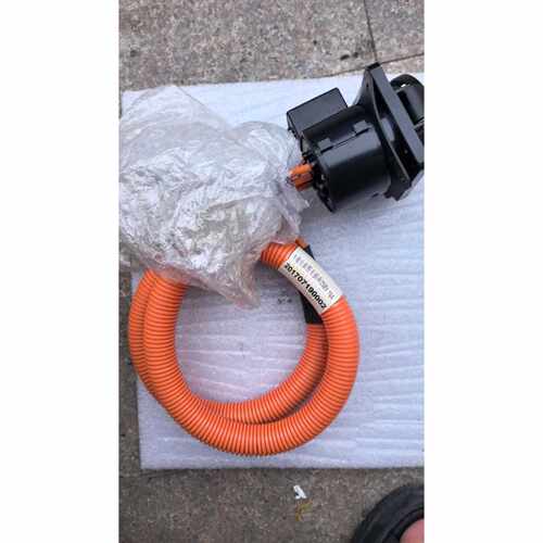 议价可维修车载交流慢充插座250V16A