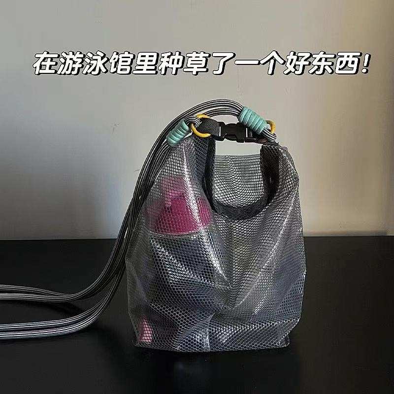 diy游泳包专用温泉防水包保温便当盒袋可携式上班族斜挎收纳袋沙