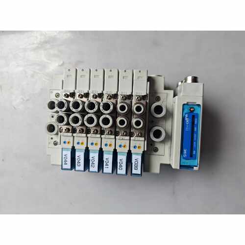 议价SMC阀岛电磁阀SY53305U1C6SY533维修