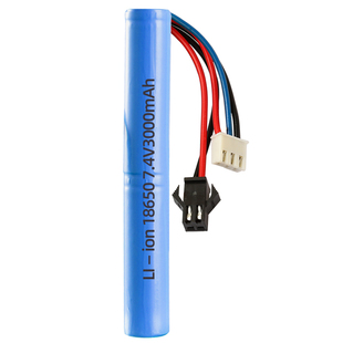 玩具枪锂电池7.4V大容量18650软弹枪11.1V水枪锦明M4斯泰迪短剑2s