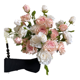 法式复古油画焦边玫瑰高级仿真手捧花束多头假花婚礼拍摄仿生干花