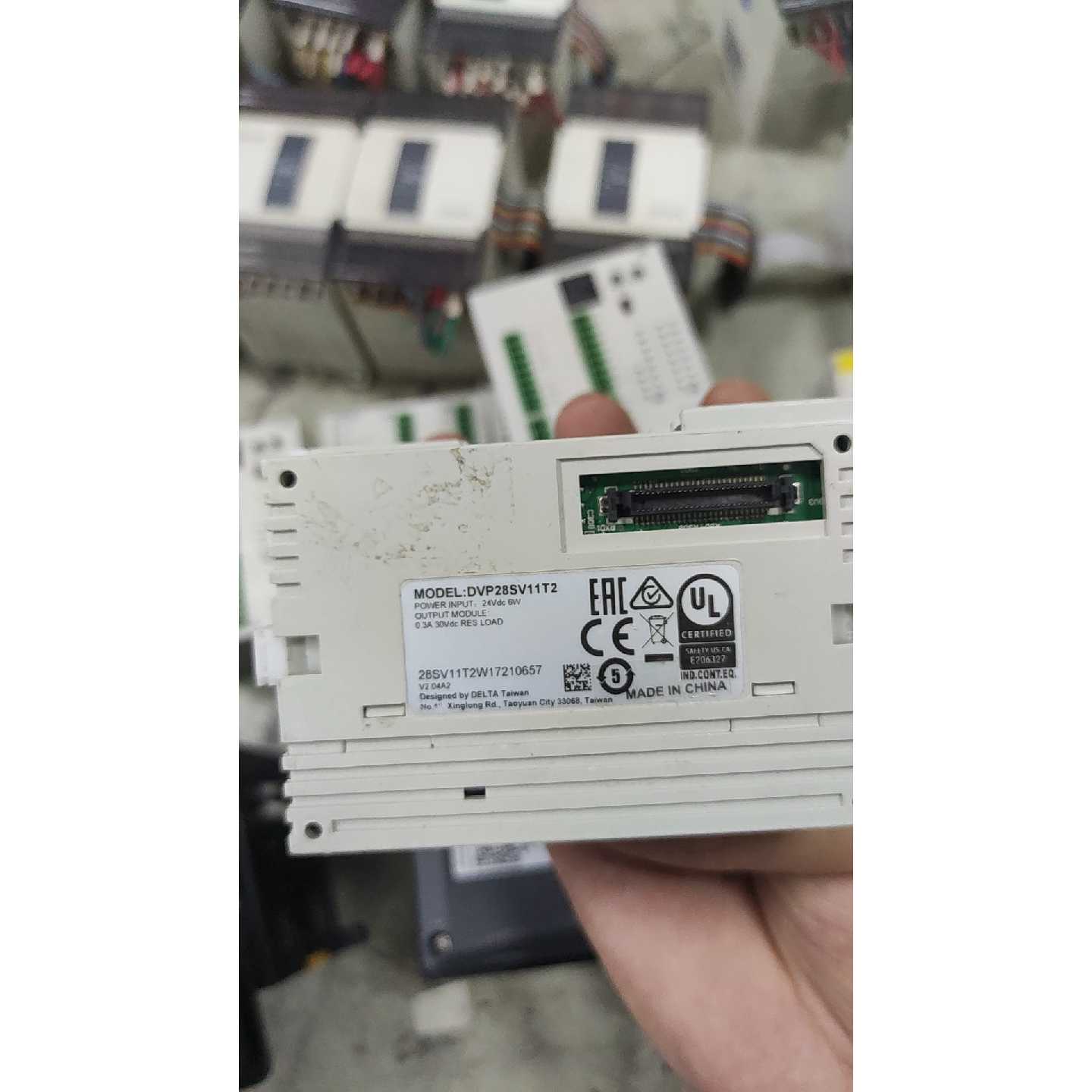 台达PLC模块DVP28SV11T2拆机件工厂库存功图片
