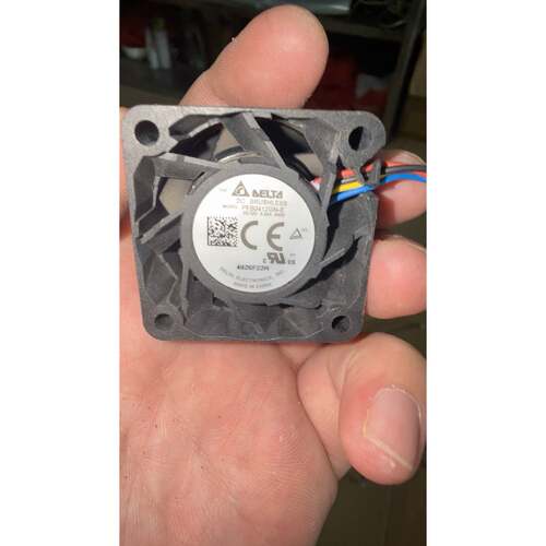 在线议价台达DELTA 4028 12V 5A 暴力高转速滚珠散热风
