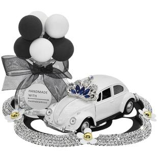 车载香薰持久轻奢高档女神车内装饰品汽车摆件中控台个性创意香水