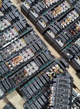 议价Plc Is In Excellent Condition With Good Functionality. I