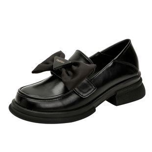 胖mm加肥乐福鞋漆皮宽脚胖脚一鞋三穿大码女鞋41到43JK制服小皮鞋