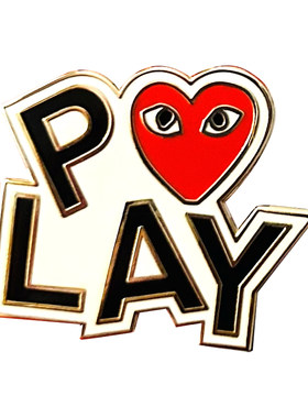 川久保玲PLAY爱心标志胸针