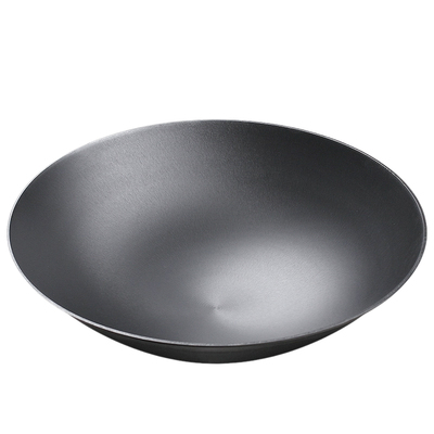 传统老式农村柴火灶大铁锅炒菜锅