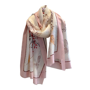 纯羊毛围巾女款2025新款高端大品牌女士披肩高级羊绒感薄款丝巾冬